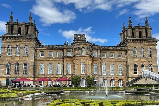 Exclusive Blenheim Palace &Cotswolds Private Day Tour from London - London to the countryside, without turning into a map