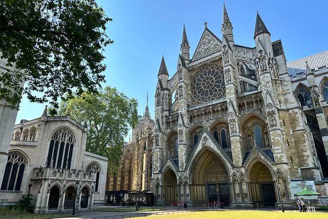Fast Access Westminster Abbey Private Tour with a London Blue Badge Guide - Price and value: what $390.46 per person is buying you