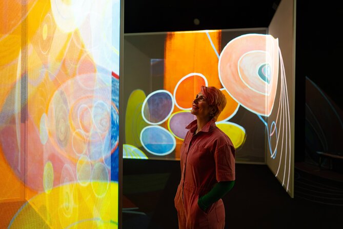 Frameless - Immersive Art Experience in London - Comfort tips that actually matter (especially in London)