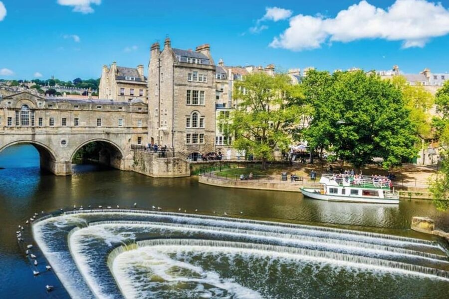 From London: Bath and the Cotswolds Full-day Tour - How the 12-hour coach day from London really feels