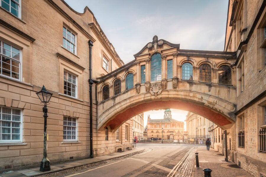From London: Cotswolds and Oxford Guided Day-Trip - Where the schedule can feel tight, and how to stay relaxed