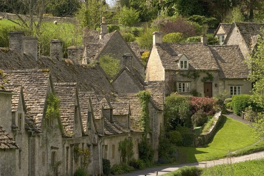 From London: Full-Day Cotswolds Small-Group Tour - Price and Value: What $113 Covers and Why It Can Beat Renting a Car