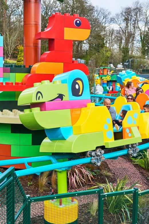 From London: LEGOLAND® Windsor Resort Entry & Coach Transfer - Brick or Treat at LEGOLAND Windsor (Oct 2026)