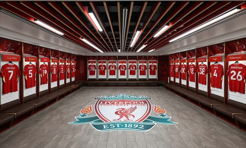 From London: Liverpool FC Stadium & Museum Rail Day Tour - Getting to Anfield from London, without turning your day into a project