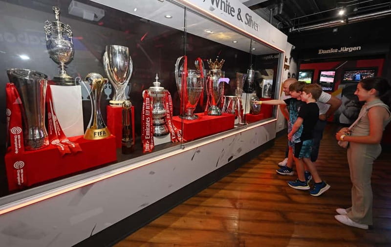 From London: Liverpool FC Stadium & Museum Rail Day Tour - Price and value: what you’re really paying for
