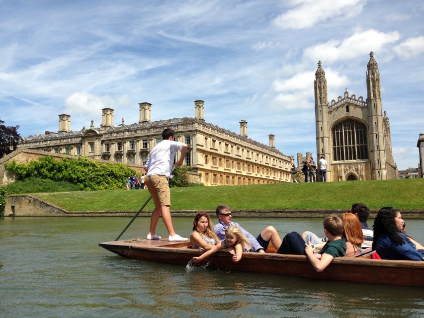 From London: Oxford and Cambridge Guided Day Tour - Oxford free time: colleges, museums, or simply wander