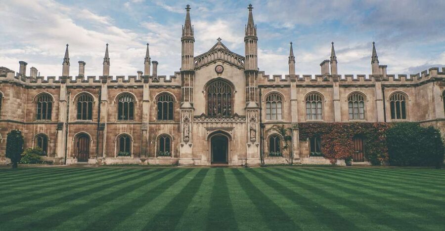 From London: Oxford and Cambridge Guided Day Tour - Price and value: what you are really paying for