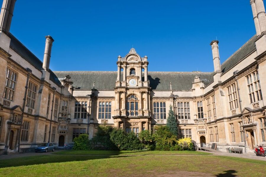 From London: Oxford and Cambridge Universities Tour - Cambridge Next: King’s College Chapel, Architecture, and Bridge of Sighs