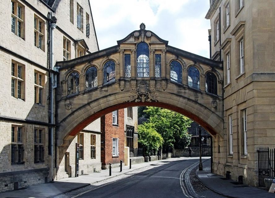 From London: Oxford by Rail & Harry Potter Insights Tour - What to bring and how to avoid the small day-trip annoyances