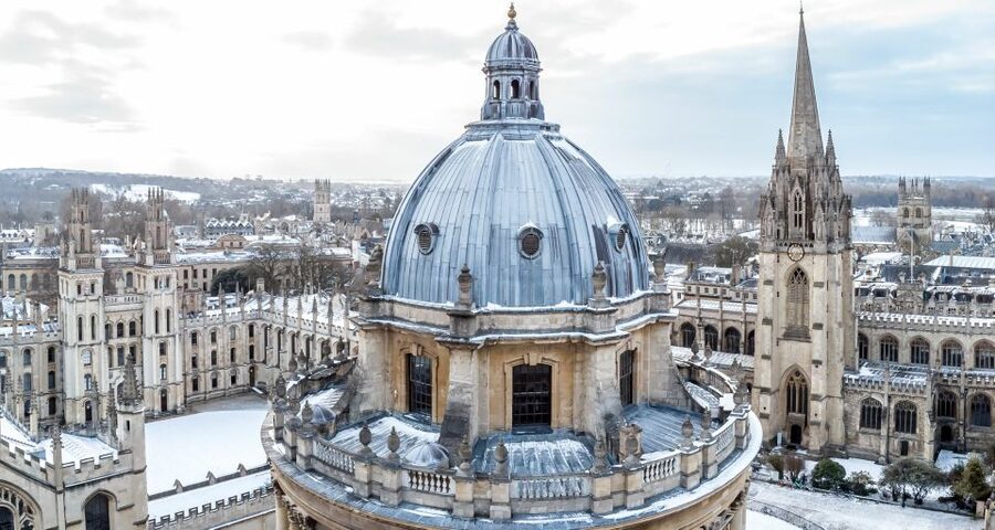 From London: Oxford, Stratford-upon-Avon, & Warwick Day Trip - Oxford walking tour, and why St Mary the Virgin is the anchor