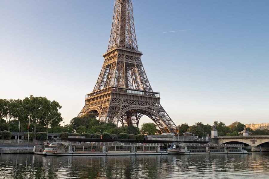 From London: Paris by Rail with Sightseeing Bus and Cruise - Gare du Nord free time: how to use the first half hour