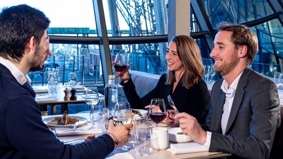 From London: Paris Day Tour w/Eiffel Tower Champagne Lunch - Seine River cruise and Pont Neuf: the calm middle of a packed schedule