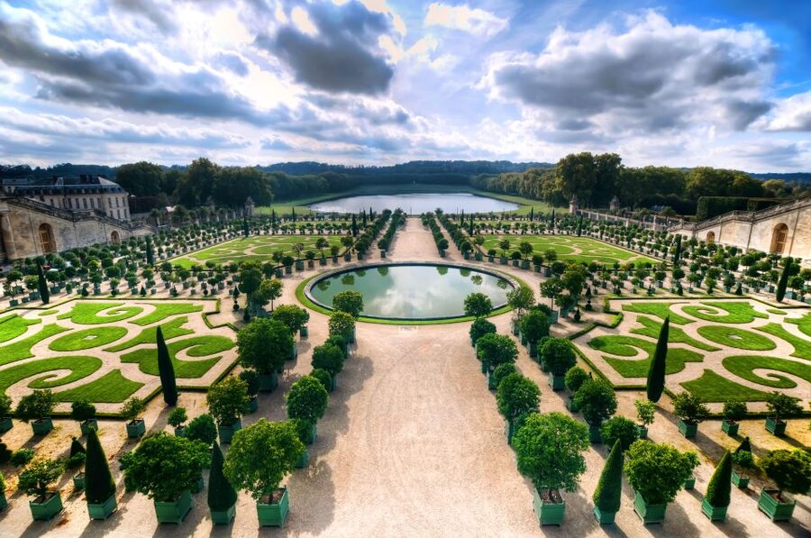 From London: Paris Day Trip with Eiffel Tower & Lunch Cruise - Price and Value at $1,355: What You Are Actually Buying