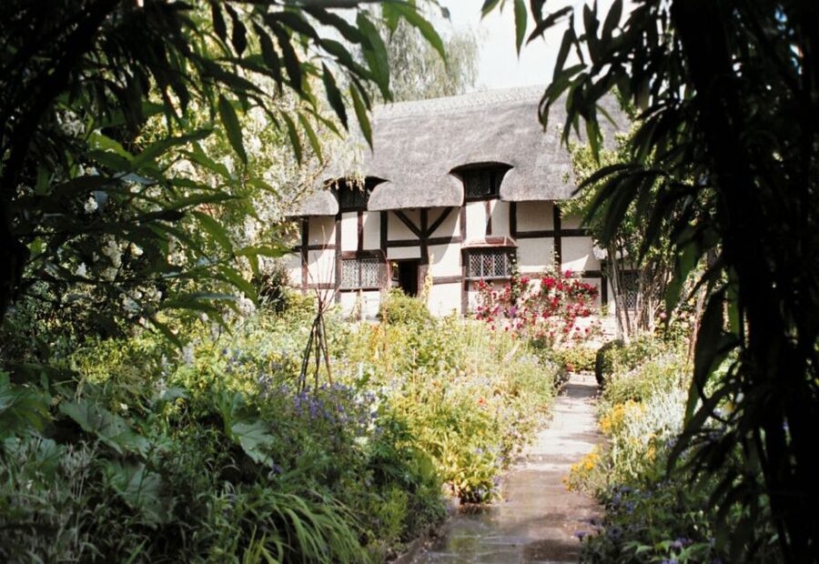 From London: Shakespeare's Stratford-upon-Avon Day Trip - Free time in Stratford-upon-Avon: make it yours