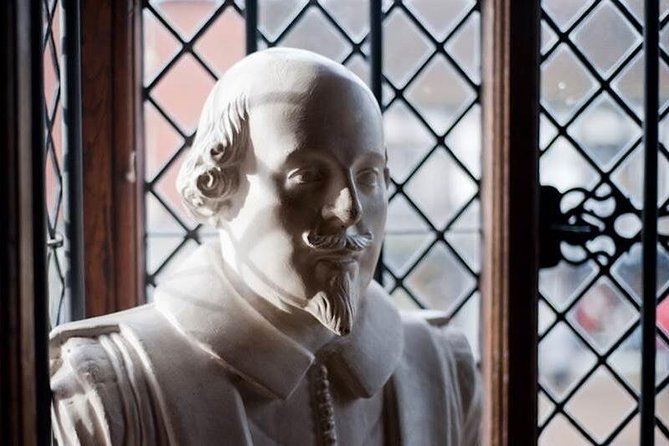 From London: Shakespeare's Stratford-upon-Avon Day Trip by Coach - Getting on board in London: pickup, timing, and how to not miss the start