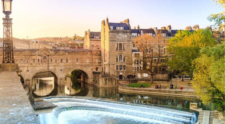 From London: Small Group Stonehenge, Bath & Cotswolds Tour - The London pickup, then a comfortable ride into the southwest