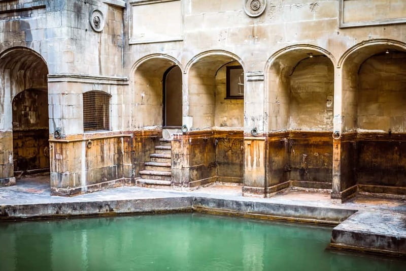 From London: Stonehenge and Bath Full-Day Tour with Guide - How the audio guide changes your Stonehenge experience