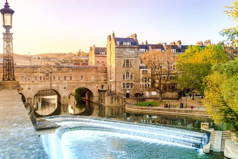From London: Stonehenge and Bath Full-Day Tour with Guide - Bath free time: Georgian streets, Abbey views, and how to spend your hours