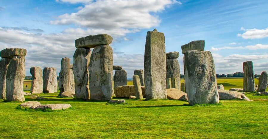 From London: Stonehenge Half-Day Tour - Price and logistics: is $79 good value for a half-day?