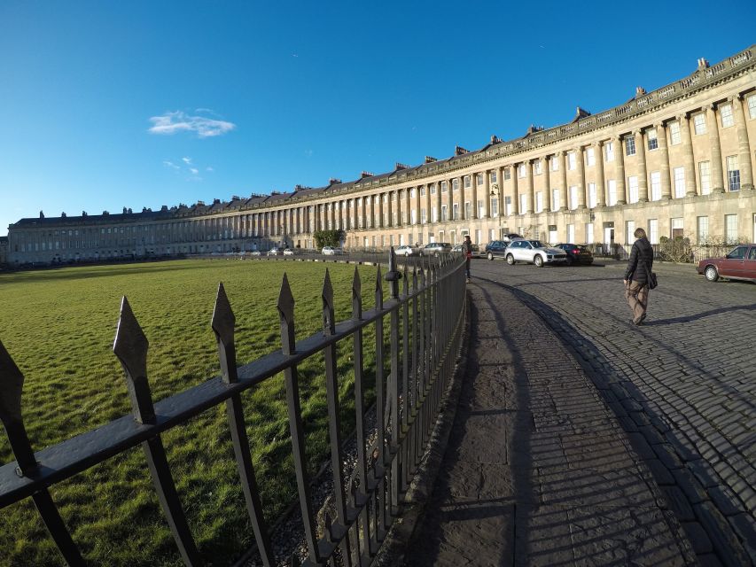 From London: Stonehenge Private Inner Circle Tour with Bath - Who should book this London to Stonehenge, Bath, and Lacock private day