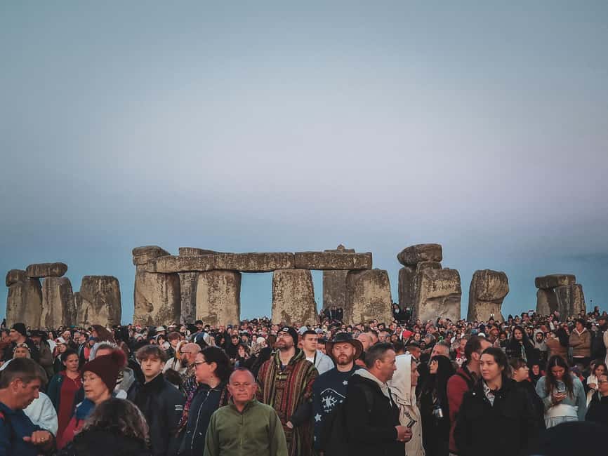 From London: Stonehenge Summer Solstice Sunrise Tour - What to bring, and what rules can catch you off guard