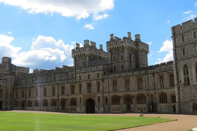 From London: Stonehenge & Windsor Castle Tour with Tickets - Earls Court pickup, timing, and what an 11-hour day really feels like