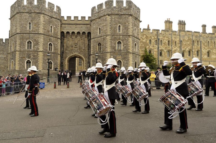 From London: Windsor Castle Afternoon Sightseeing Tour - Timing, Timing, Timing: Unescorted Doesn’t Mean Carefree