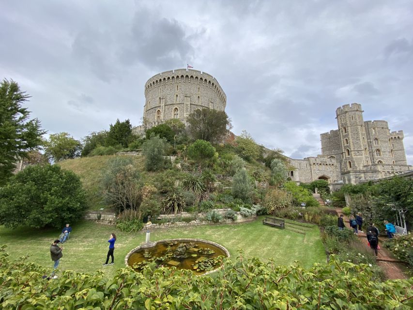 From London: Windsor Castle & Stonehenge Private Day Trip - Key Things You’ll Notice