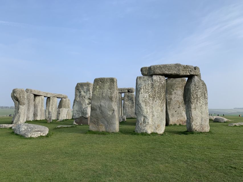From London: Windsor Castle & Stonehenge Private Day Trip - Optional Pub Lunch Around 3:30pm