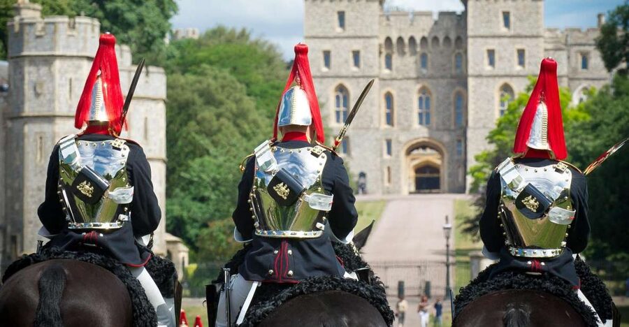 From London: Windsor, Stonehenge & Oxford Private Car Tour - A single-day Windsor, Stonehenge, and Oxford plan that actually works