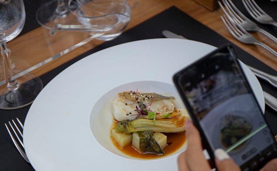 Gastronomic 6-course fine-dining dinner on Luxury London Bus - Value: is $242 per person worth it?