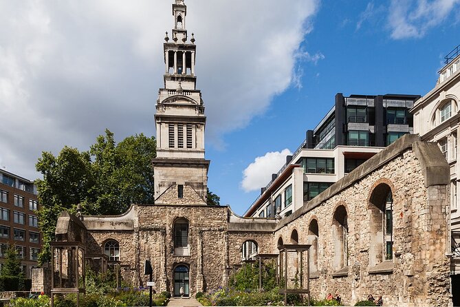 Ghastly Ghost Walking Tour in London - What to wear, how to stay comfortable, and photo-proof the night