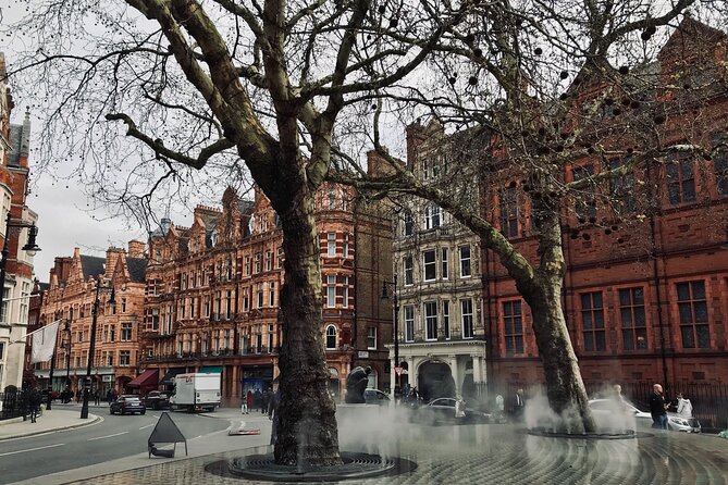 Ghost Tour of Mayfair - Green Park Start: Death Tree and the Plague Victims Underfoot