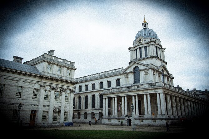 Ghosts of Greenwich: London's Haunted Walking Tour - St Alfege Church finish: a quieter landing