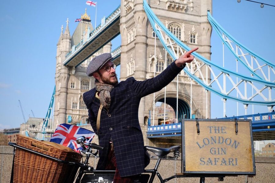 Gin Safari: Boozy London History on Two Wheels - What’s included: Gin tastings, GinCycle™, and the real value at $114