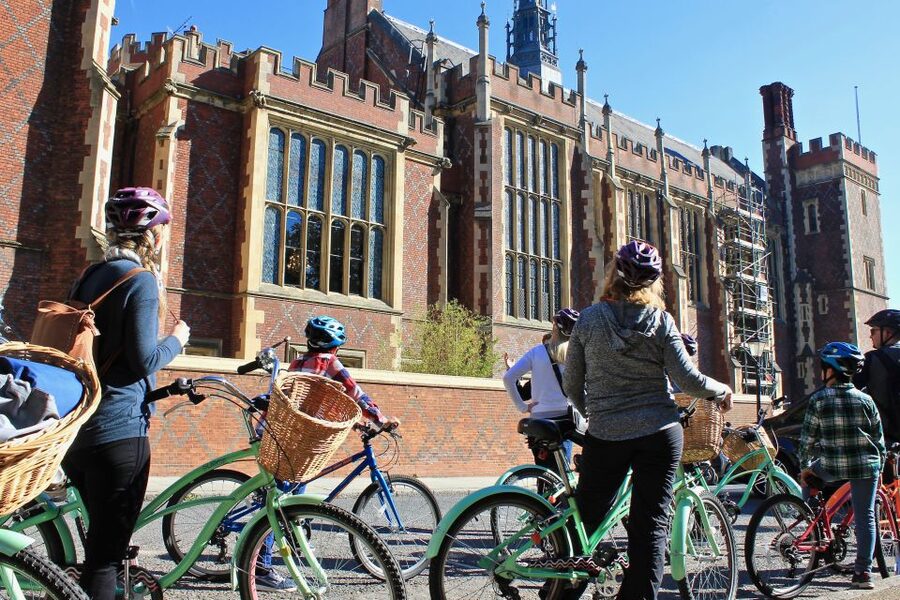 Grand London Half-Day Bicycle Tour - St. Paul’s Cathedral and the Chinatown to Covent Garden arc