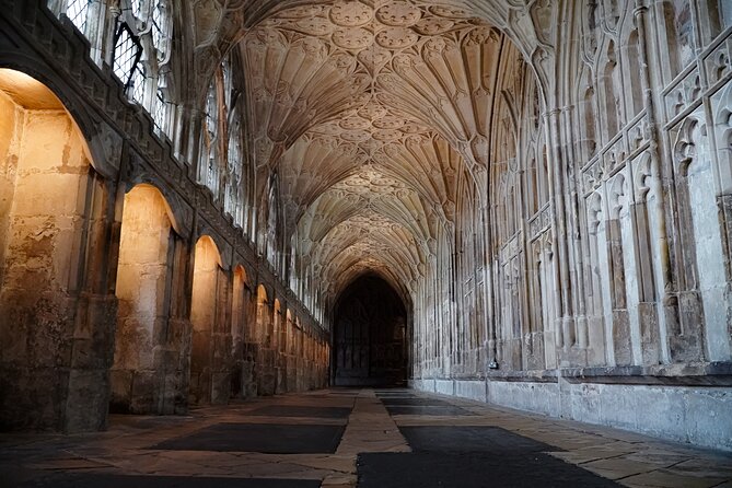 Guided Tour of Harry Potter Film Locations of Lacock & Cotswolds - The big picture: a London day trip that actually feels like a plan