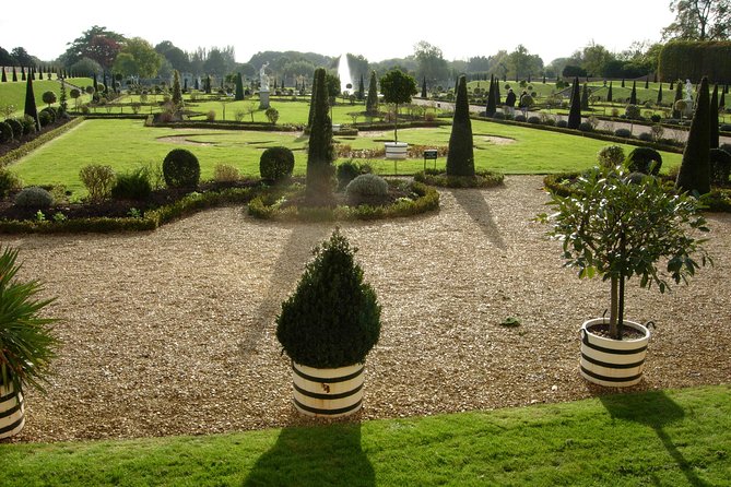 Hampton court palace private tour from London - Hampton Court Palaces Tudor Edge, Not Just Another Royal Building