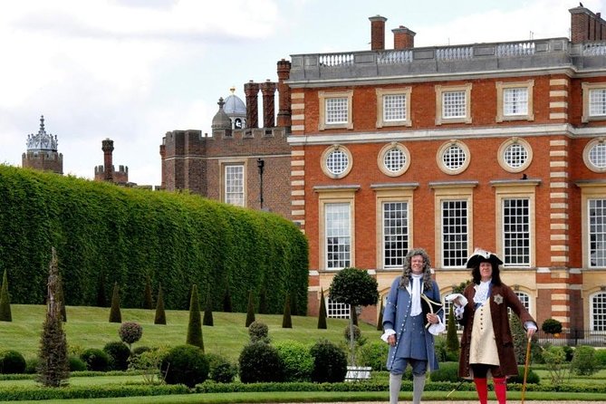 Hampton Court Palace Private Tour - Secrets of Henry VIII - Tickets, Timing, and Logistics That Can Catch You Off Guard