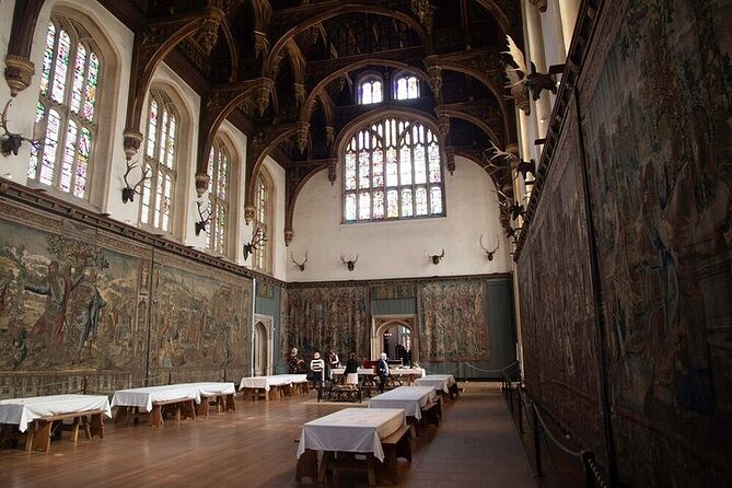 Hampton Court & Thames Riverboat Picnic - Timing, Getting Around, and Group Size Value