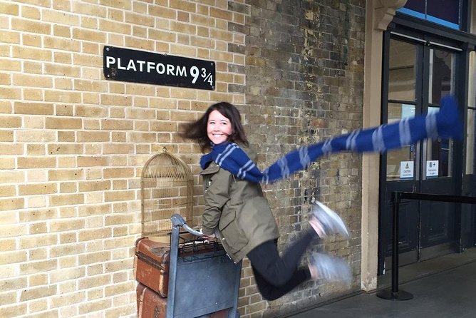 Harry Potter Azkaban Tour (Film Locations & Prison) - Borough Market and Leaky Cauldron spots over lunch time energy