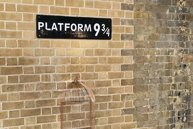 Harry Potter Black Taxi Private Tour of London with Hotel Pickup - Your 3-hour Harry Potter route, stop by stop