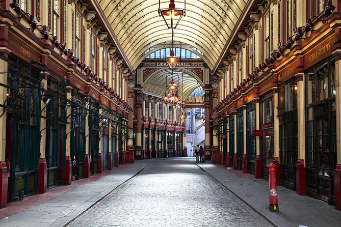 Harry Potter Black Taxi Private Tour of London with Hotel Pickup - Should you book this Harry Potter black taxi tour?