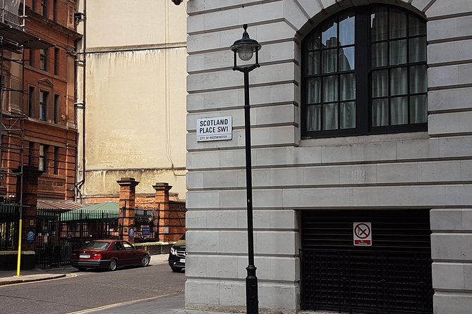 Harry Potter London Sights and Film Locations - Private Tour - Cecil Court and Goodwin’s Court: where backstreets sell the magic