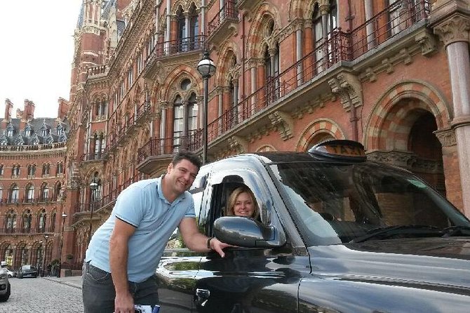 Harry Potter's Private London Taxi Tour - Trafalgar Square, Westminster Abbey, and the “big London” anchors
