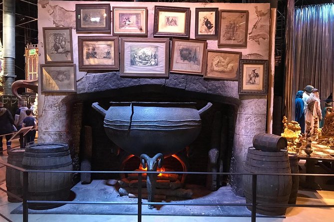 Harry Potter Studio Tickets and London Film Locations Guided Tour - Practical tips to make your day smoother