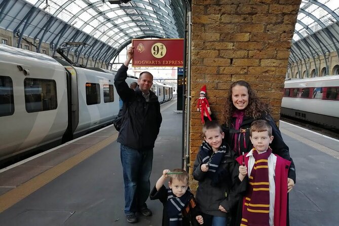 Harry Potters Magical Black Taxi Tour London - Why a private black taxi works better than hopping trains
