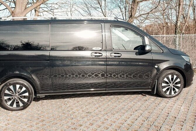 Heathrow Airport To Oxford Private Transfer - Accessibility and Family-Friendly Comfort (Wheelchairs and Strollers)
