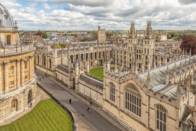 Heathrow Airport To Oxford Private Transfer - Price and Value: $199.99 per Group and Why It Can Be Worth It