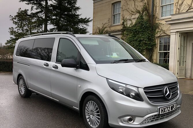 Heathrow Airport to Southampton Private Transfer - Airport parking included for up to 60 minutes
